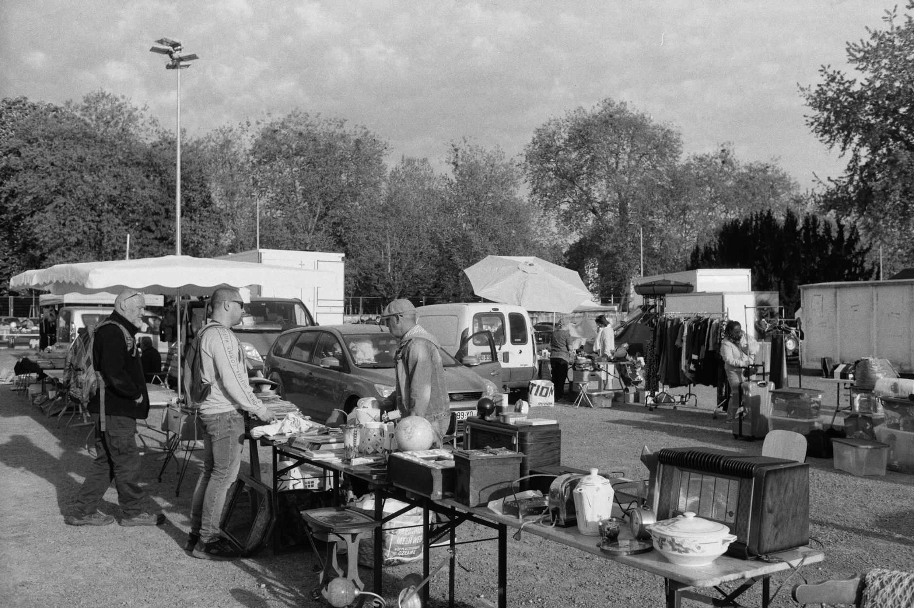 Brocantes : l'astuce clé pour dénicher des trésors cachés